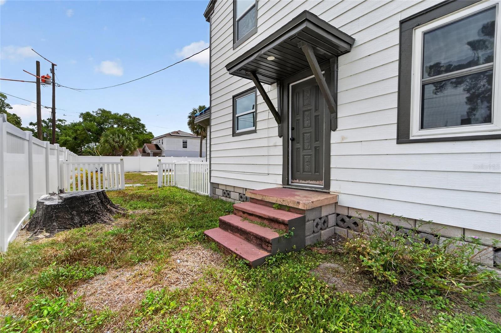 1900 16TH ST S, ST PETERSBURG, FL, 33705