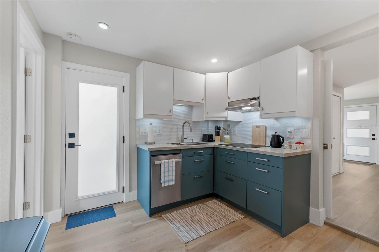 228 E HARDING #B ST, ORLANDO, FL, 32806