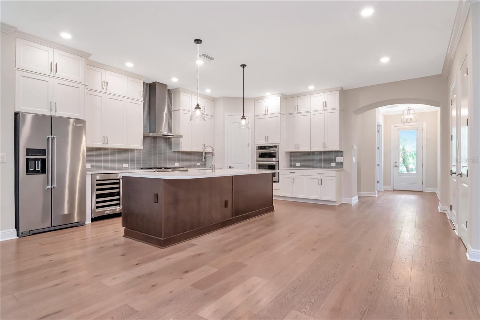 3408 W HAWTHORNE RD, TAMPA, FL, 33611