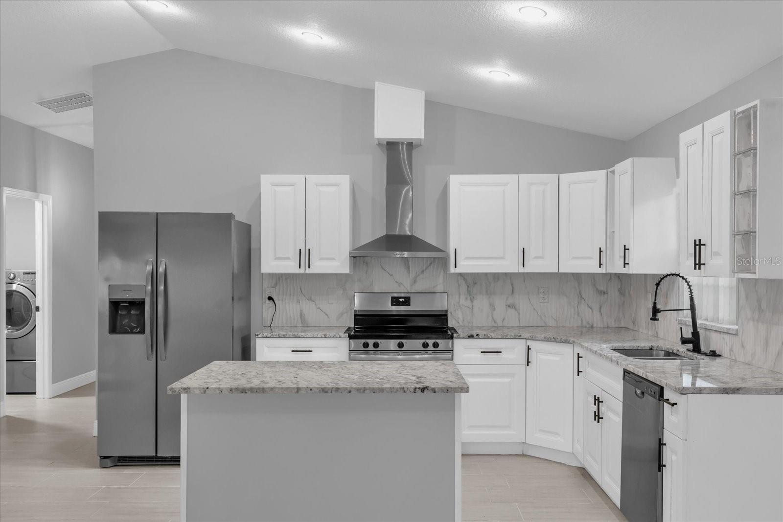 319 AVENUE A NE, WINTER HAVEN, FL, 33881