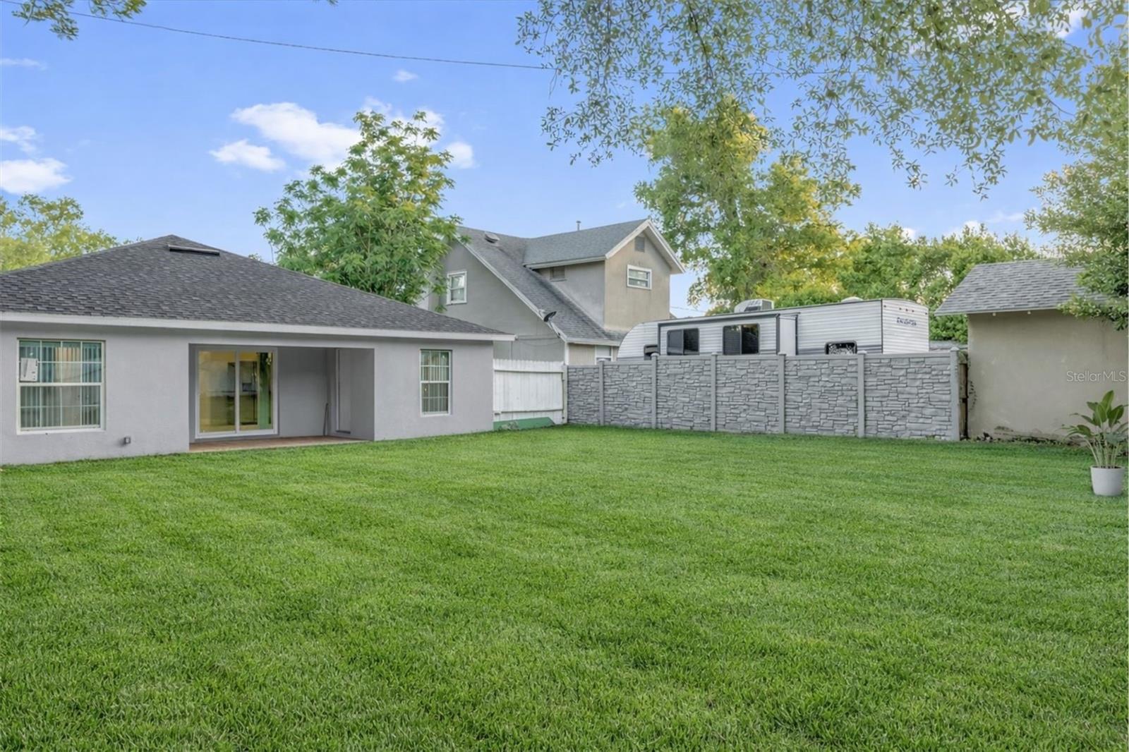 319 AVENUE A NE, WINTER HAVEN, FL, 33881