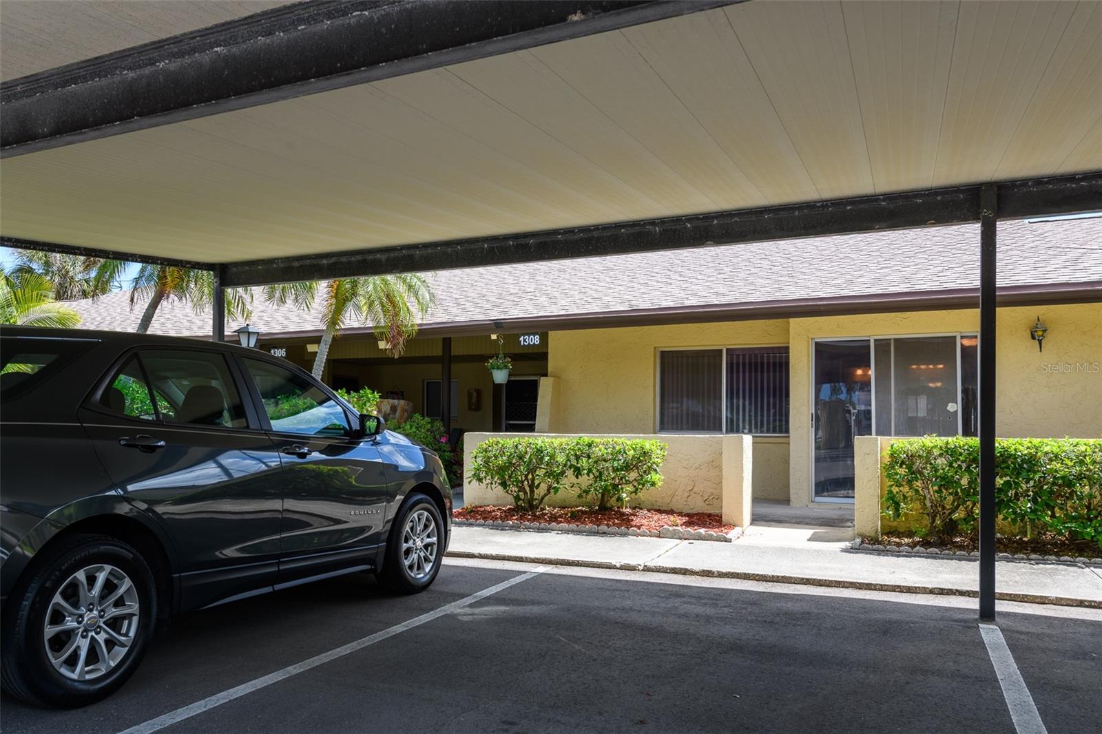 1308 13TH CIR SE, LARGO, FL, 33771