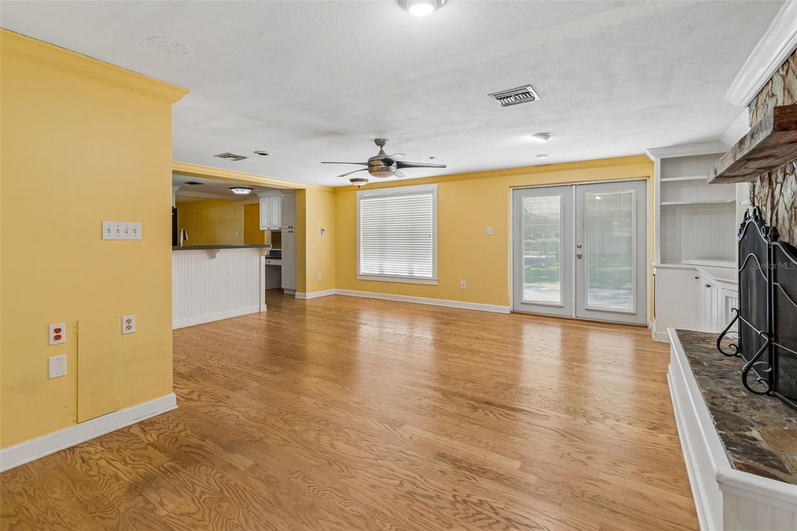 608 KRAZY LN, LUTZ, FL, 33548