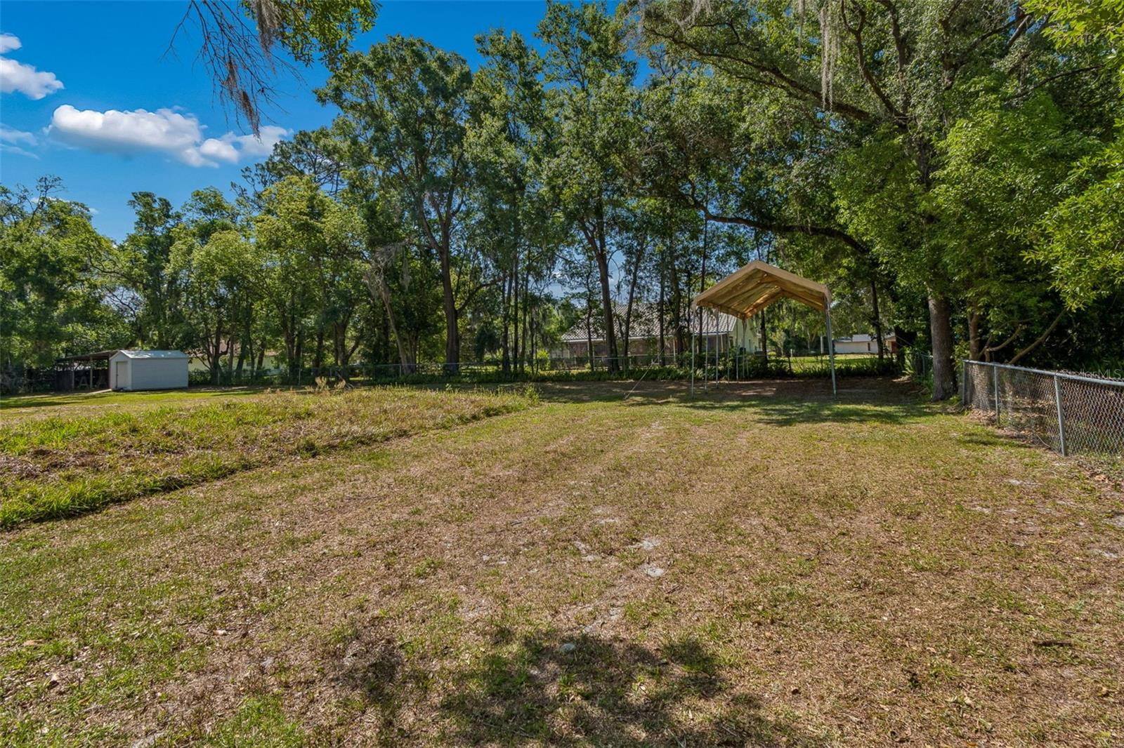 608 KRAZY LN, LUTZ, FL, 33548