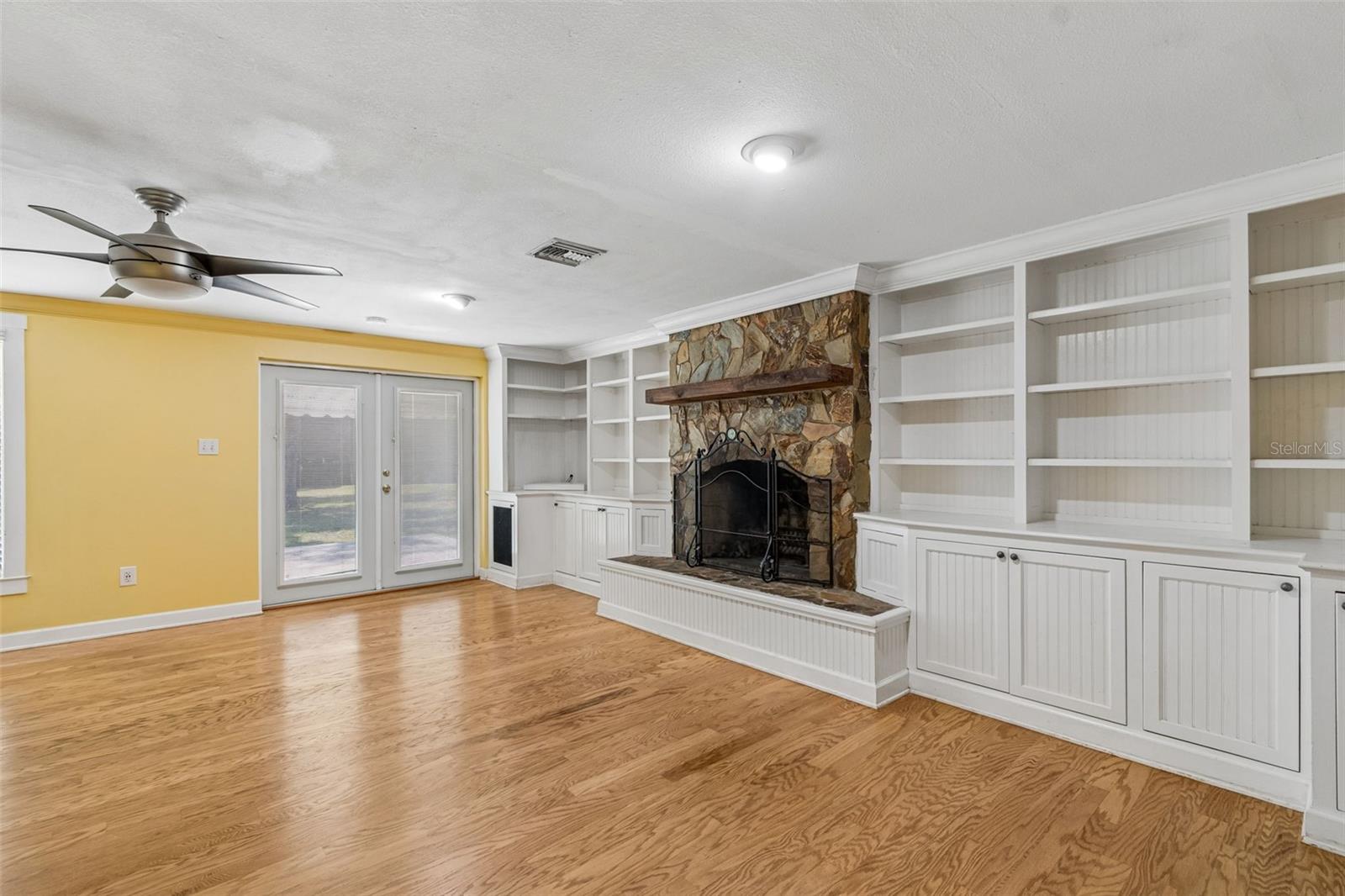 608 KRAZY LN, LUTZ, FL, 33548