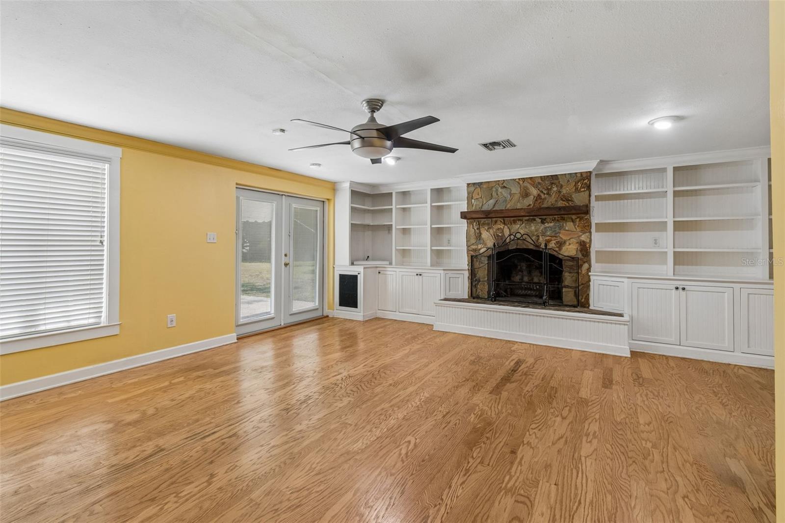 608 KRAZY LN, LUTZ, FL, 33548