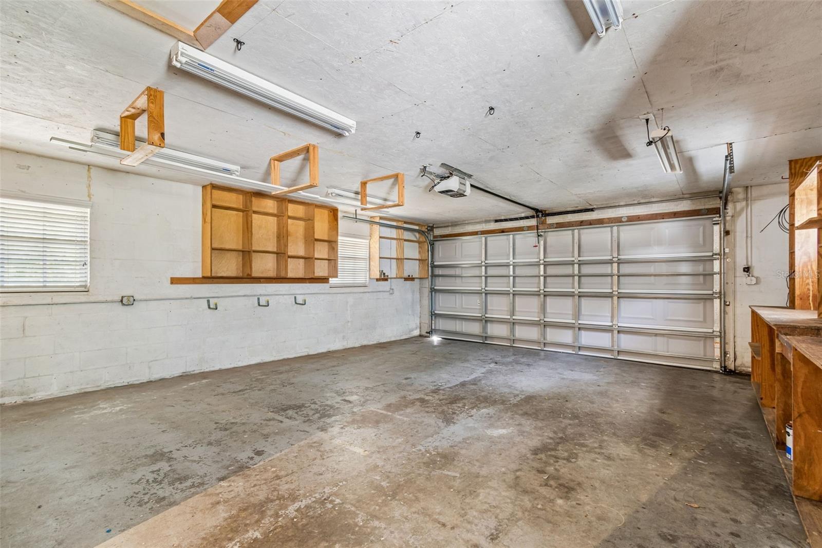 608 KRAZY LN, LUTZ, FL, 33548