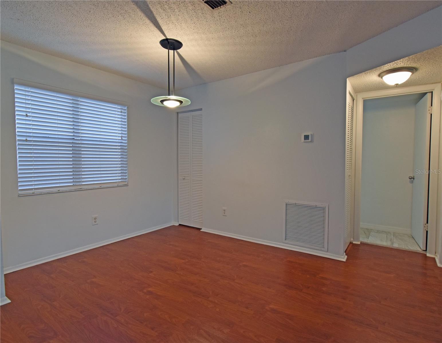 4207 WINDING MOSS TRL #208, TAMPA, FL, 33613