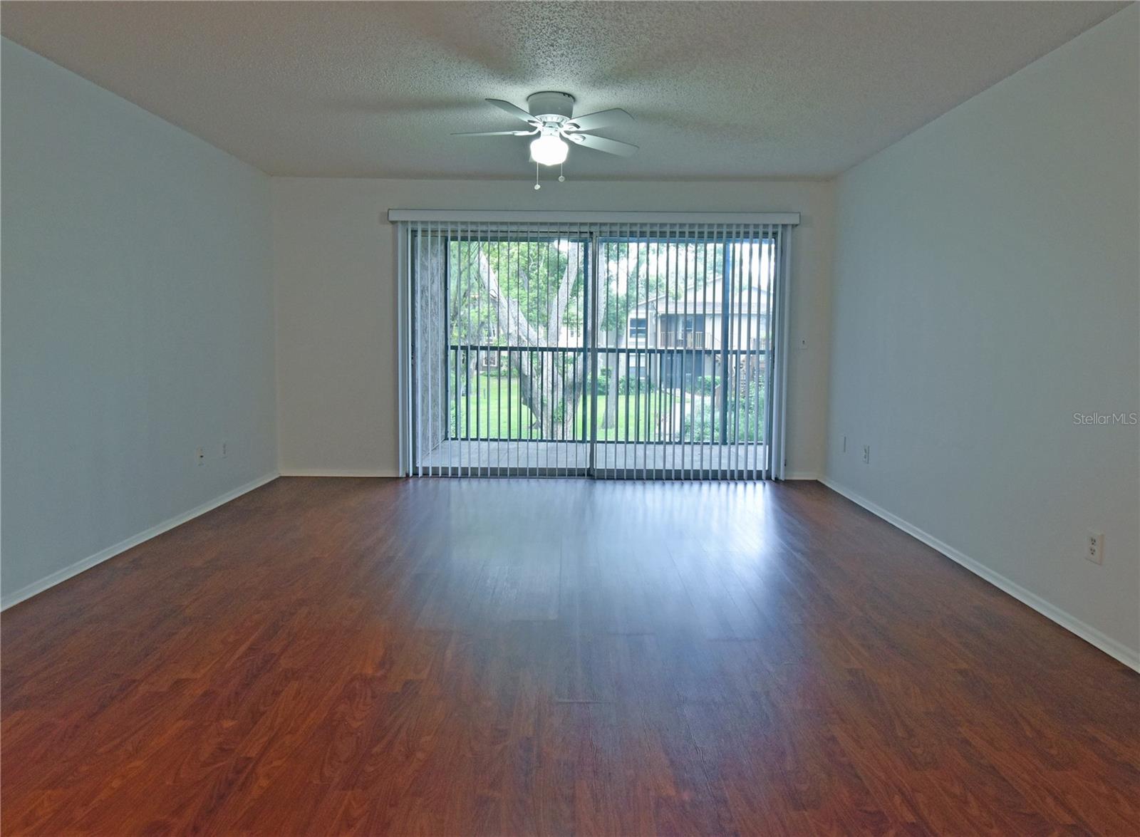 4207 WINDING MOSS TRL #208, TAMPA, FL, 33613