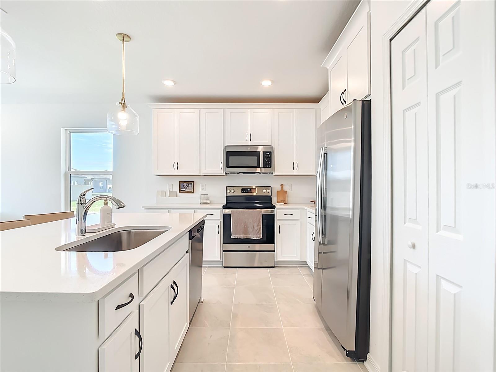 16863 FIESTA DR, PORT CHARLOTTE, FL, 33953