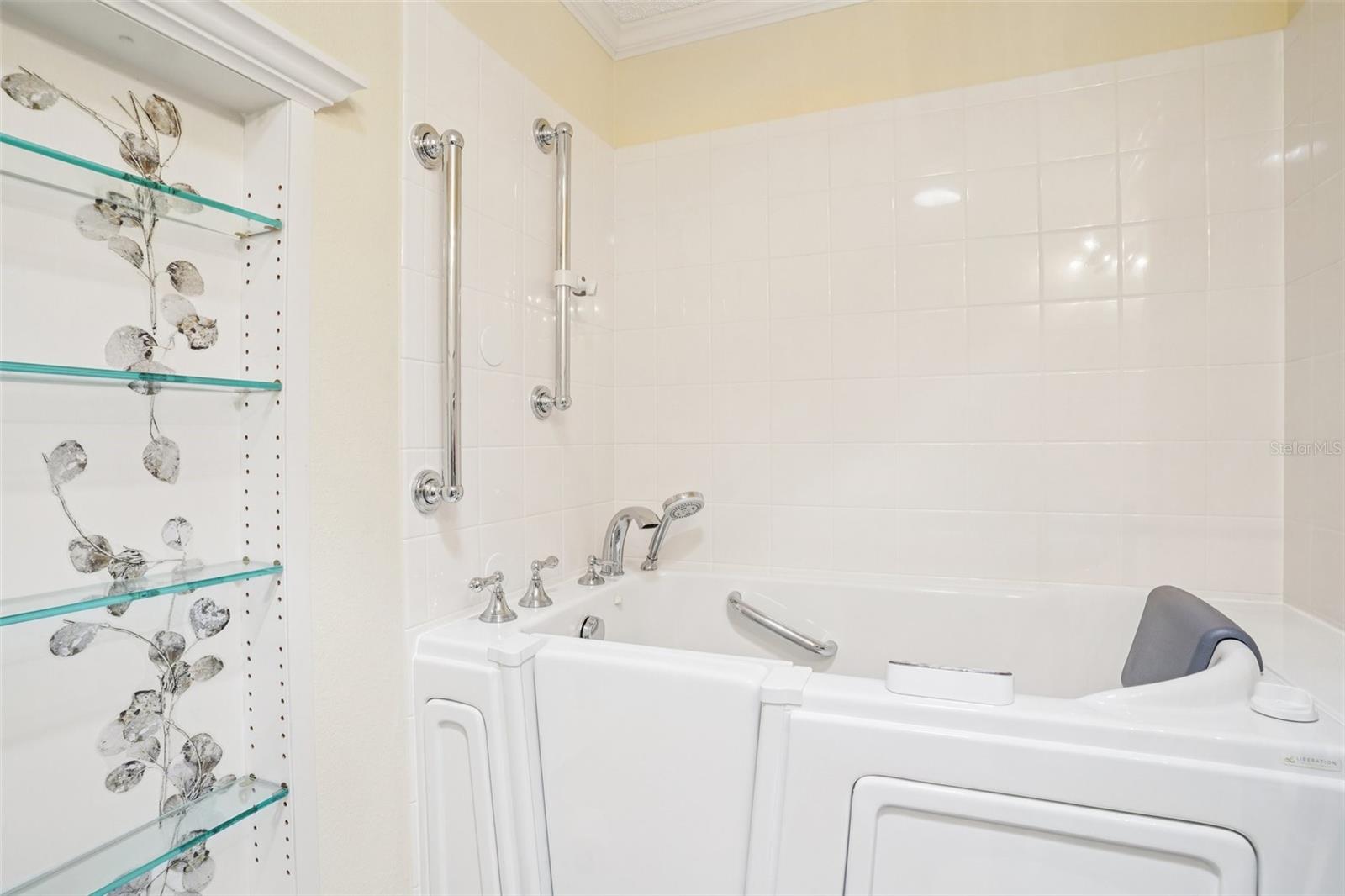 9469 SE 176TH SAFFOLD ST, THE VILLAGES, FL, 32162