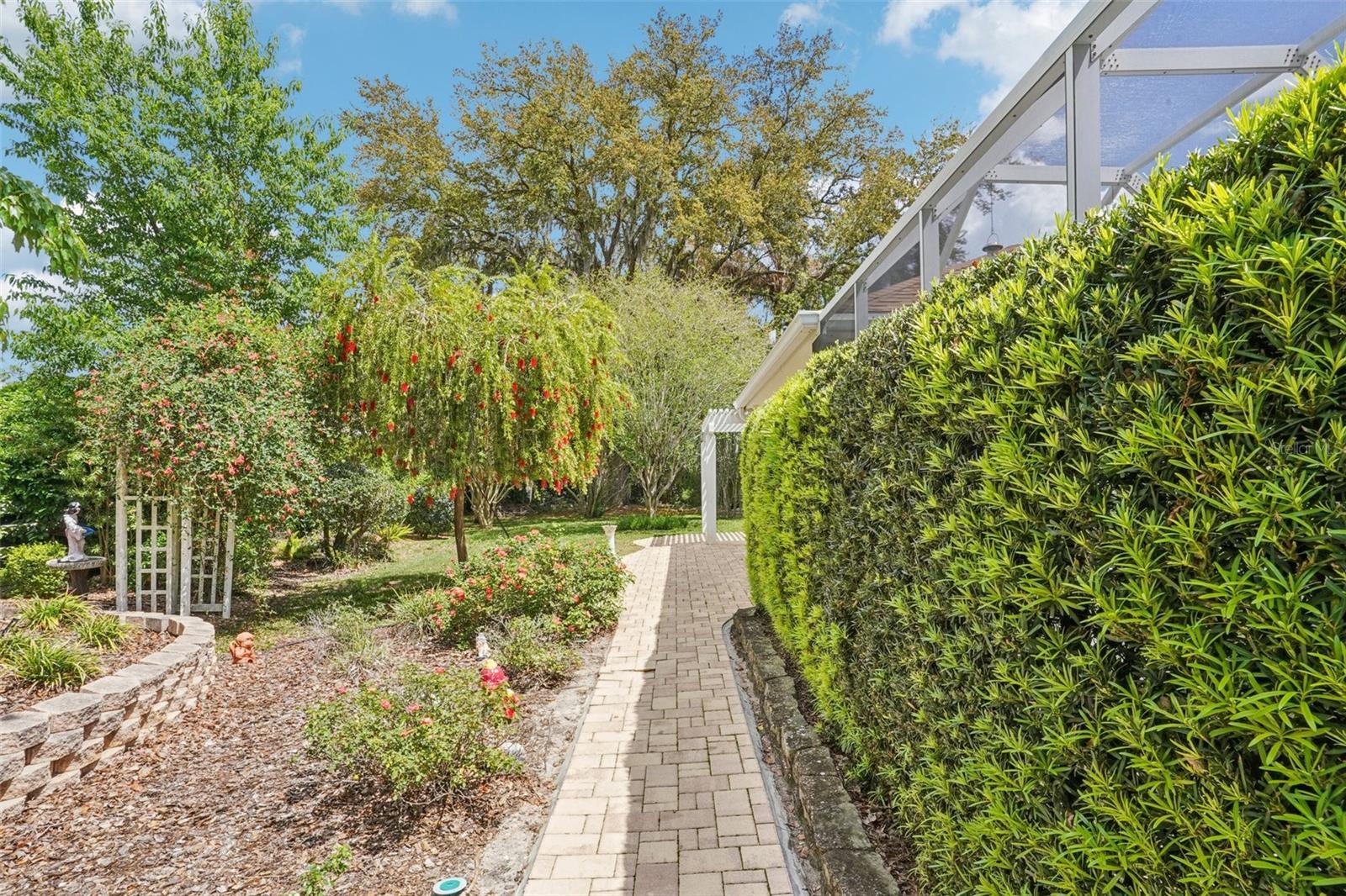 9469 SE 176TH SAFFOLD ST, THE VILLAGES, FL, 32162