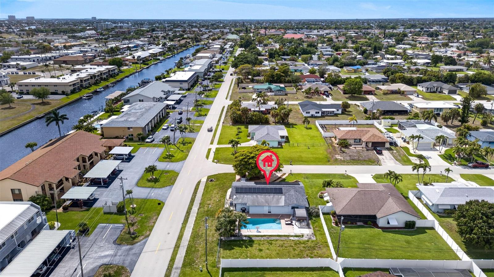 4547 SE 11TH AVE, CAPE CORAL, FL, 33904