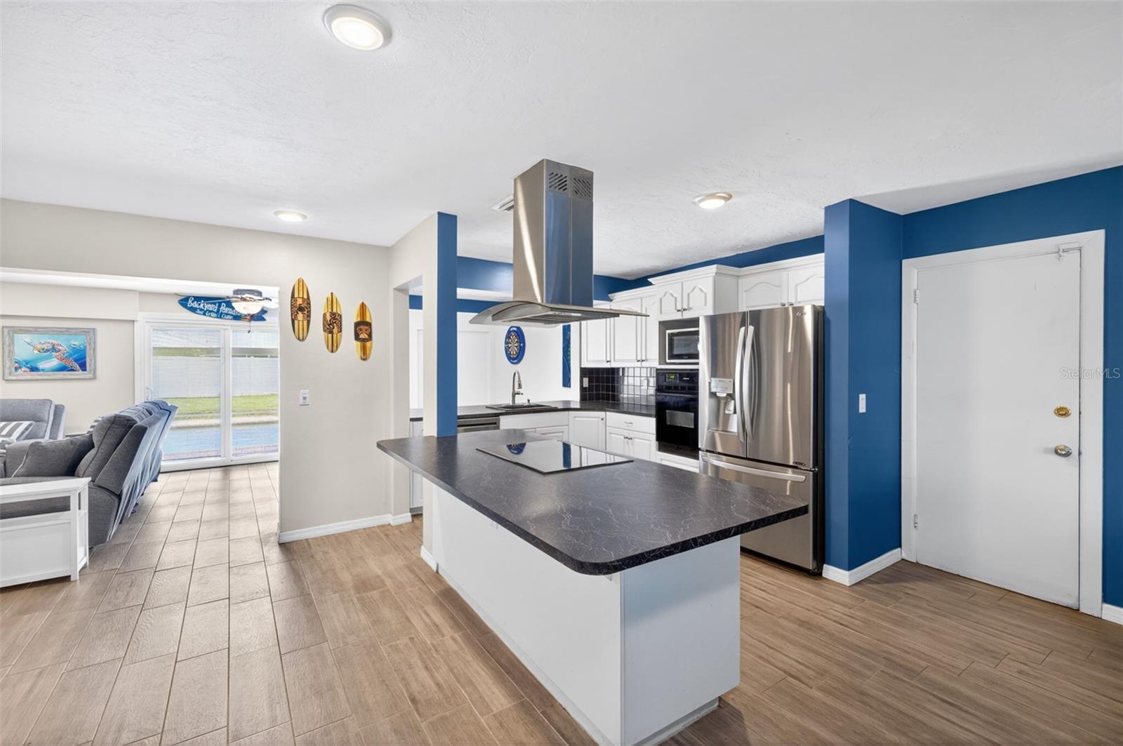 4547 SE 11TH AVE, CAPE CORAL, FL, 33904
