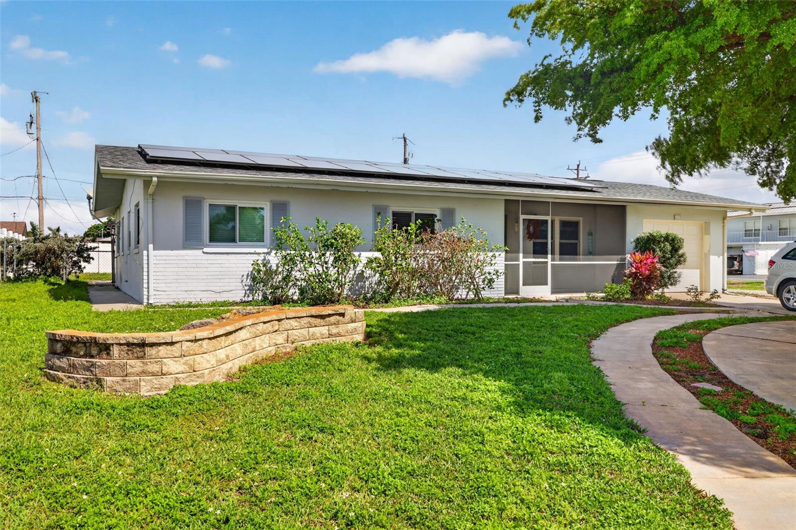 4547 SE 11TH AVE, CAPE CORAL, FL, 33904