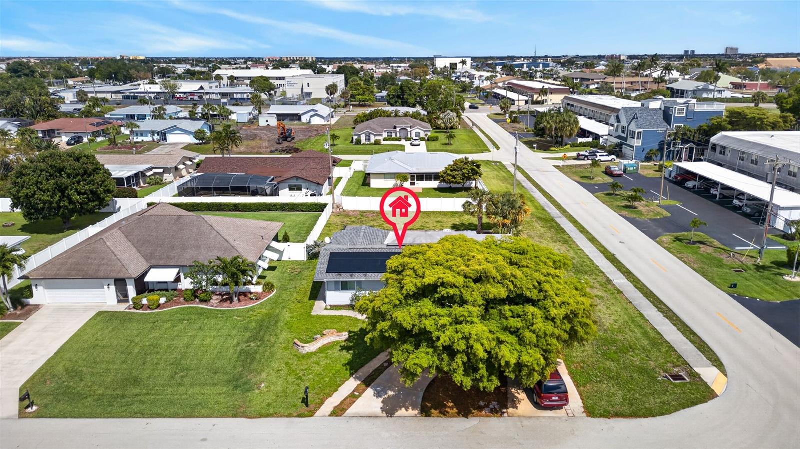 4547 SE 11TH AVE, CAPE CORAL, FL, 33904