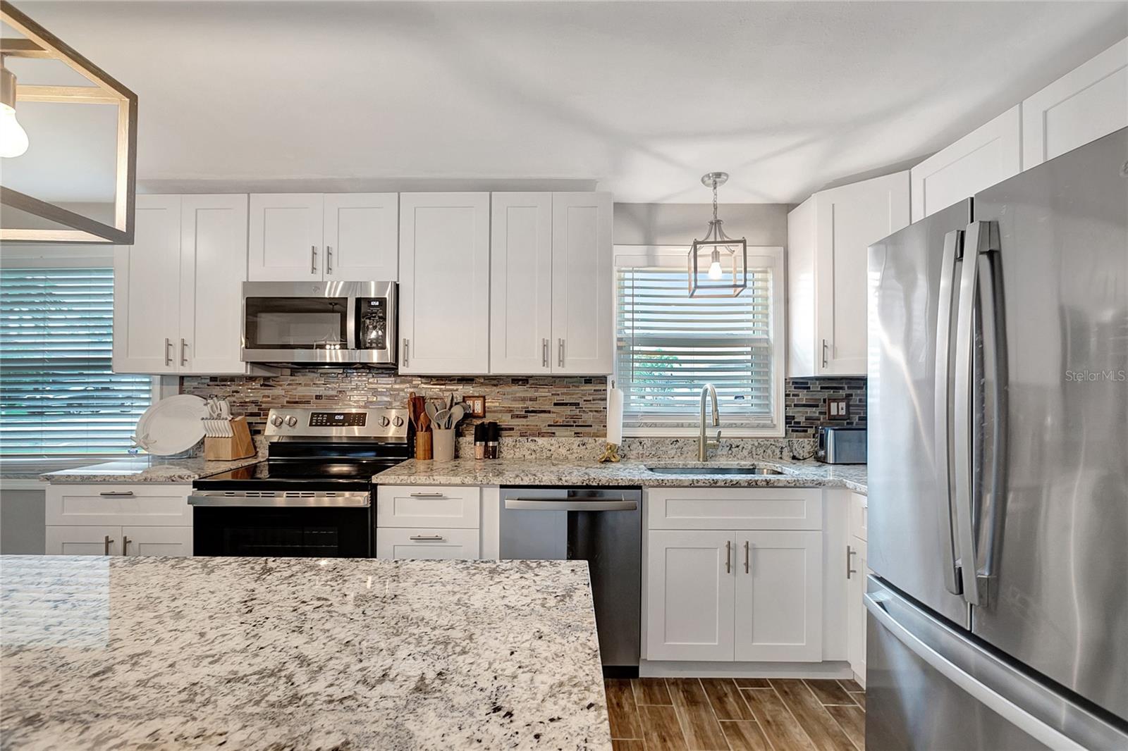 242 176TH AVE E, REDINGTON SHORES, FL, 33708