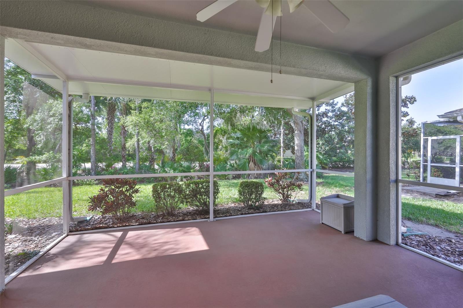 2082 SIFIELD GREENS WAY #3, SUN CITY CENTER, FL, 33573