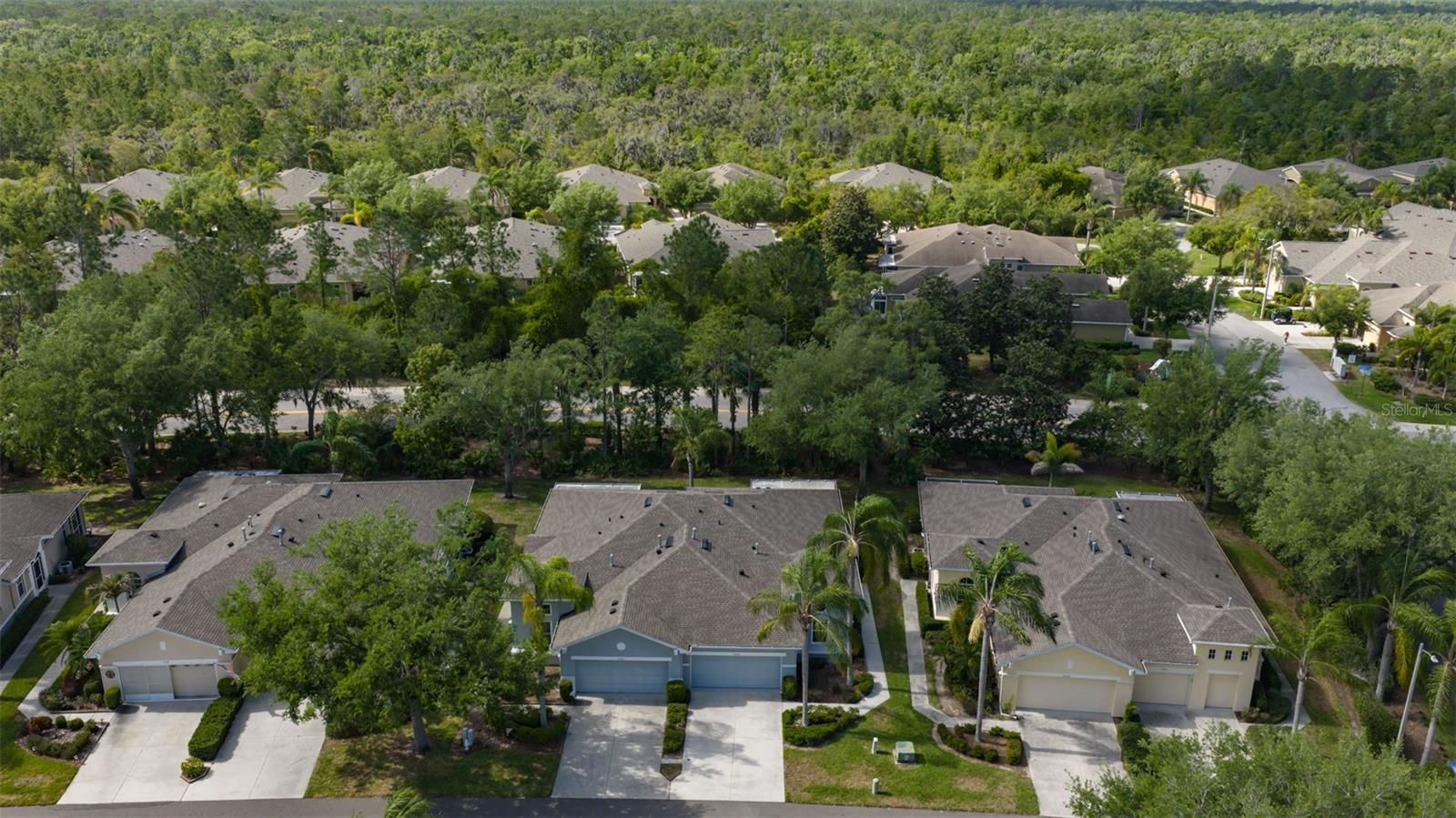 2082 SIFIELD GREENS WAY #3, SUN CITY CENTER, FL, 33573