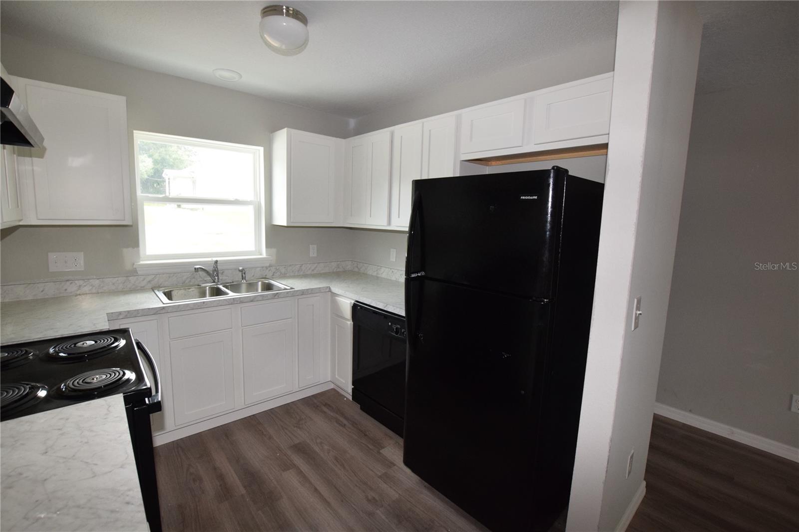925 E MCDONALD AVE, EUSTIS, FL, 32726
