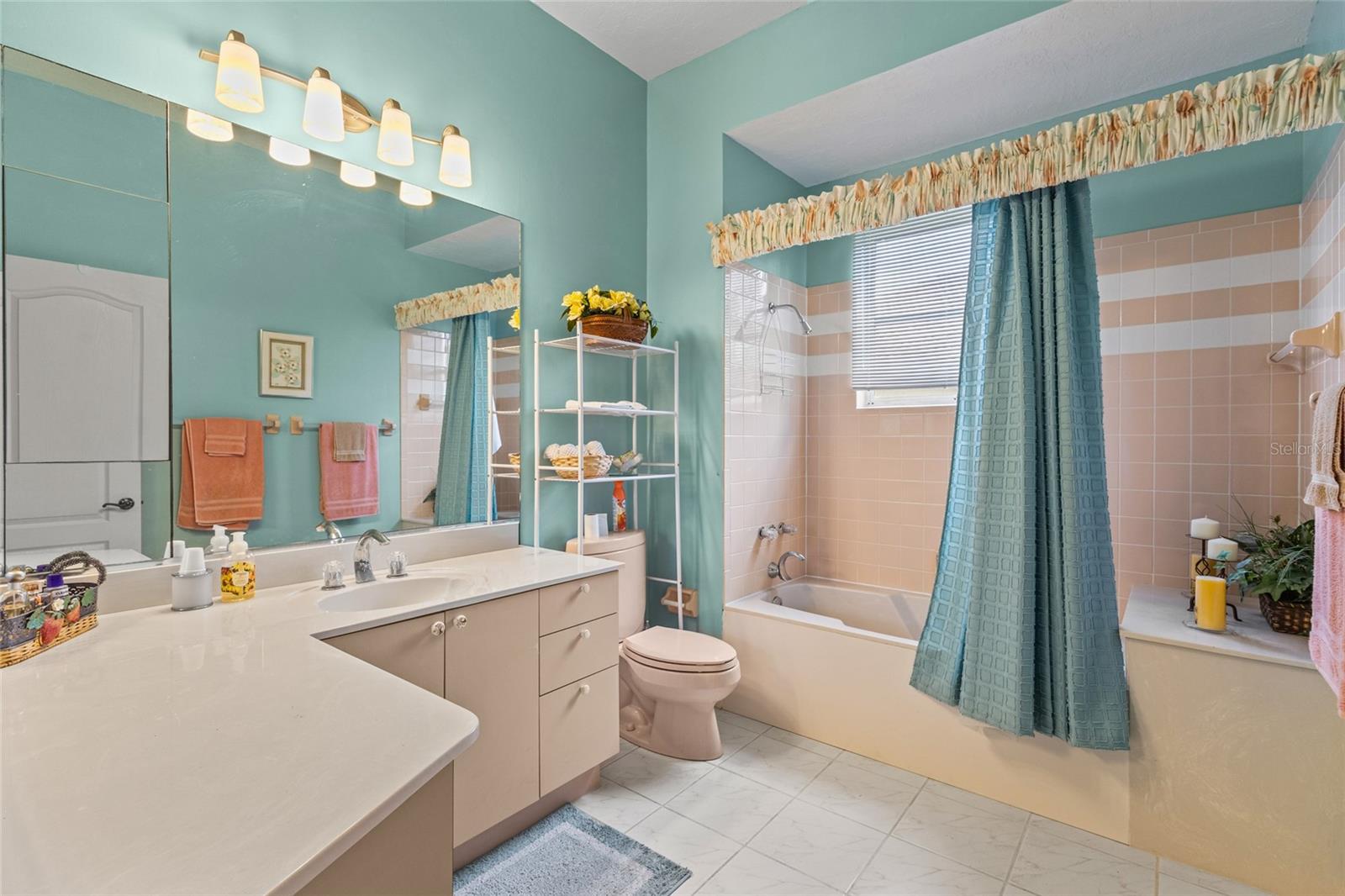 832 CARNOUSTIE DR, VENICE, FL, 34293