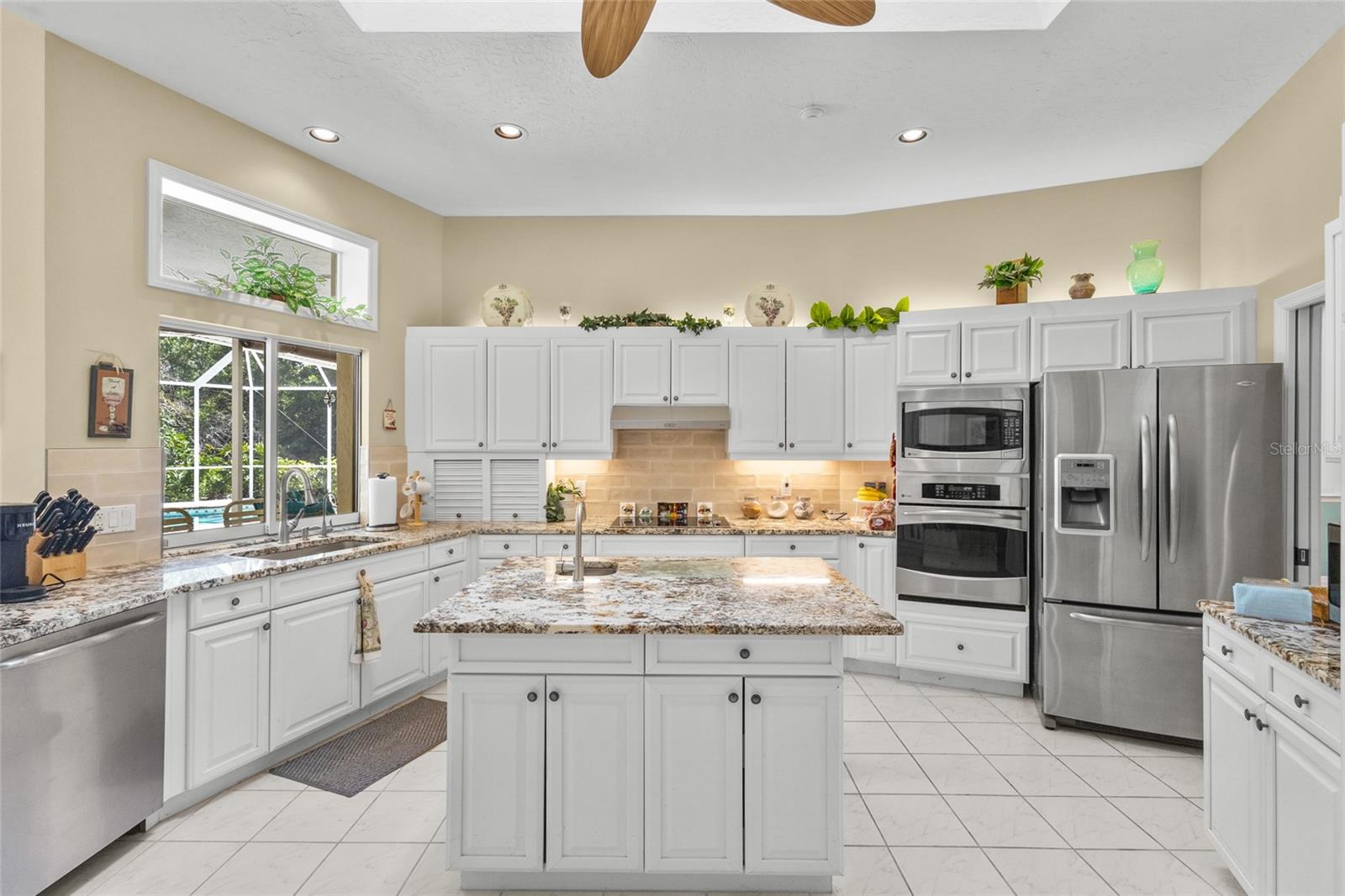 832 CARNOUSTIE DR, VENICE, FL, 34293