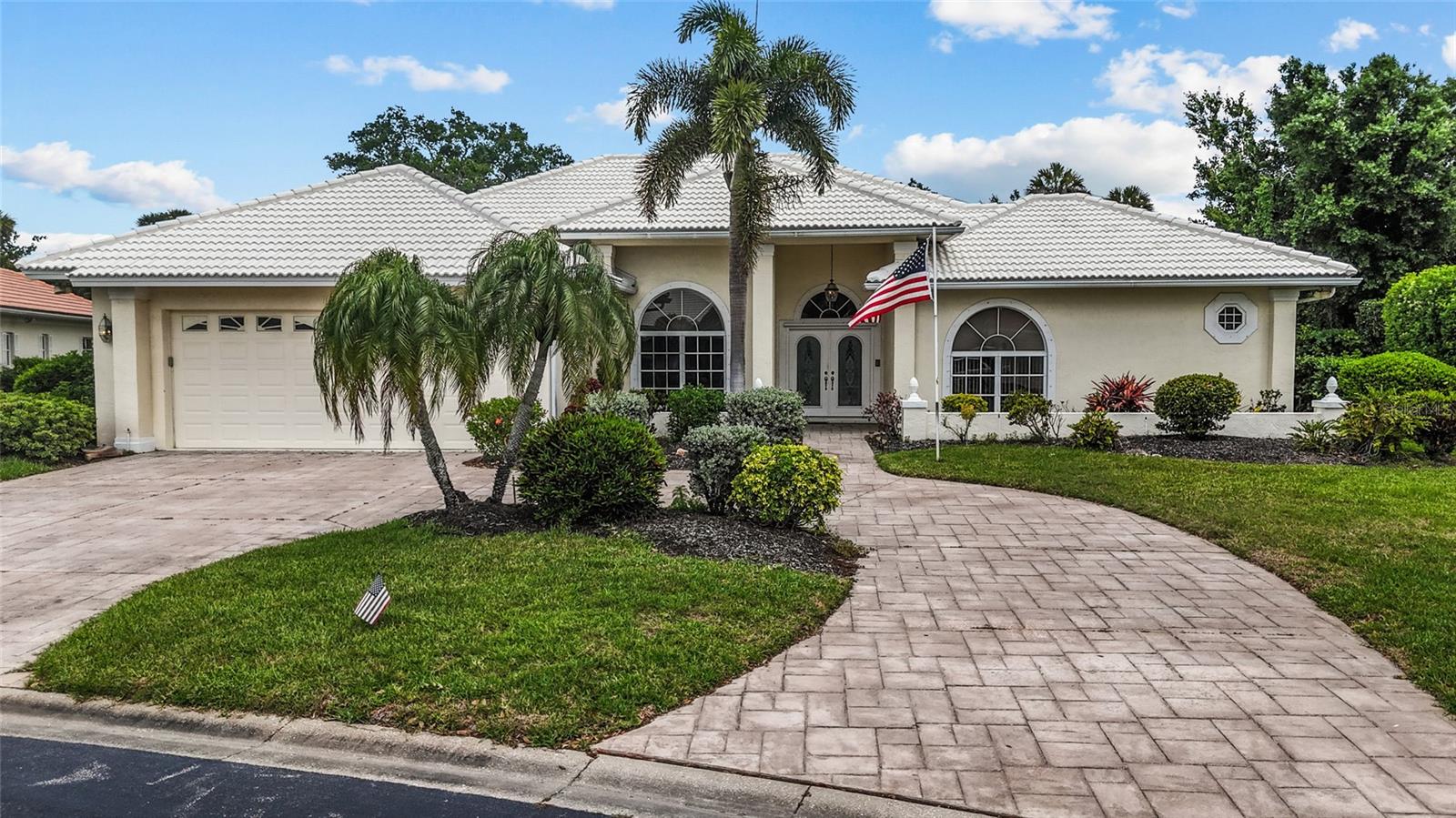 832 CARNOUSTIE DR, VENICE, FL, 34293