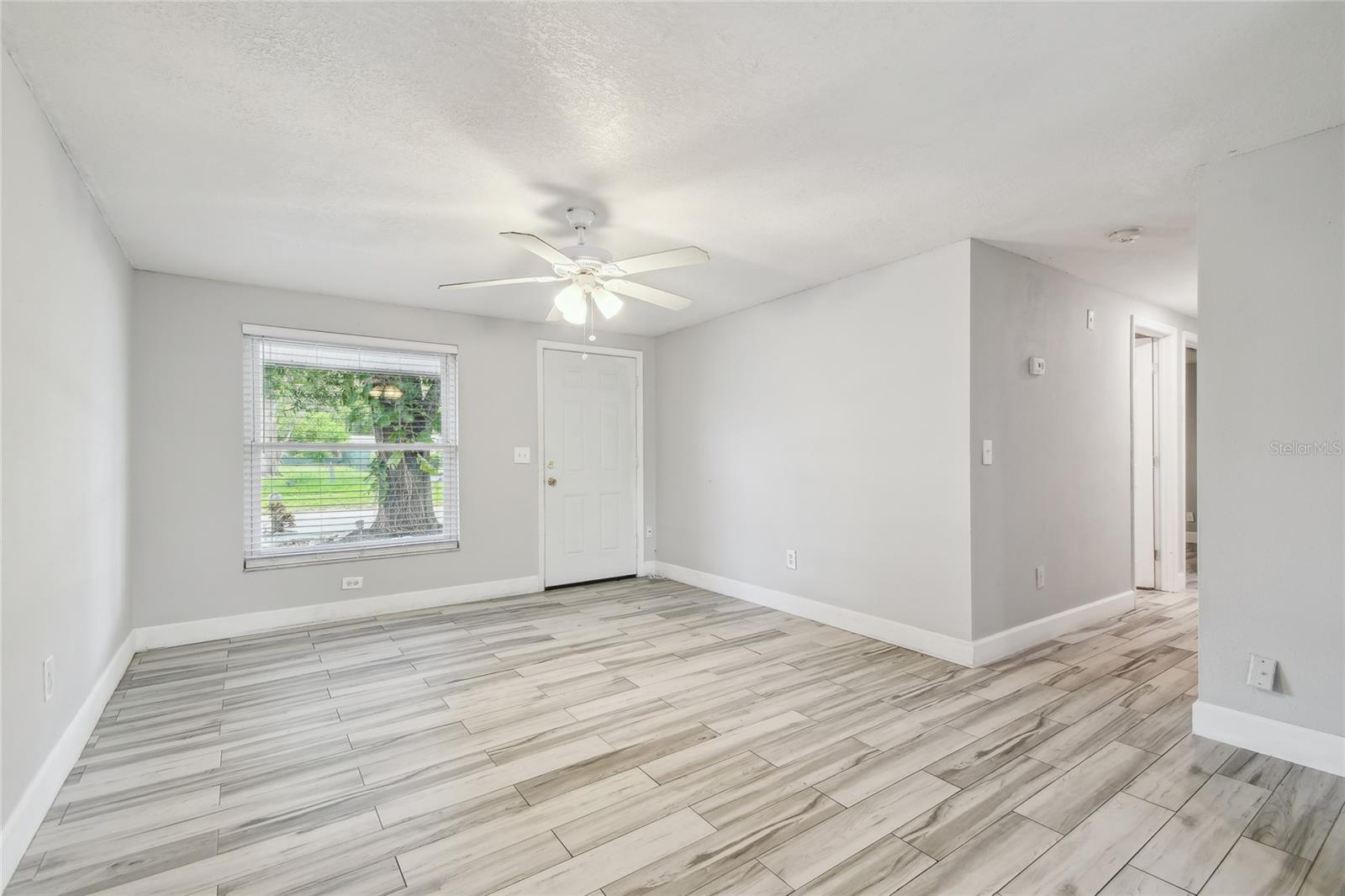 3679 SUGARCREEK DR, TAMPA, FL, 33619