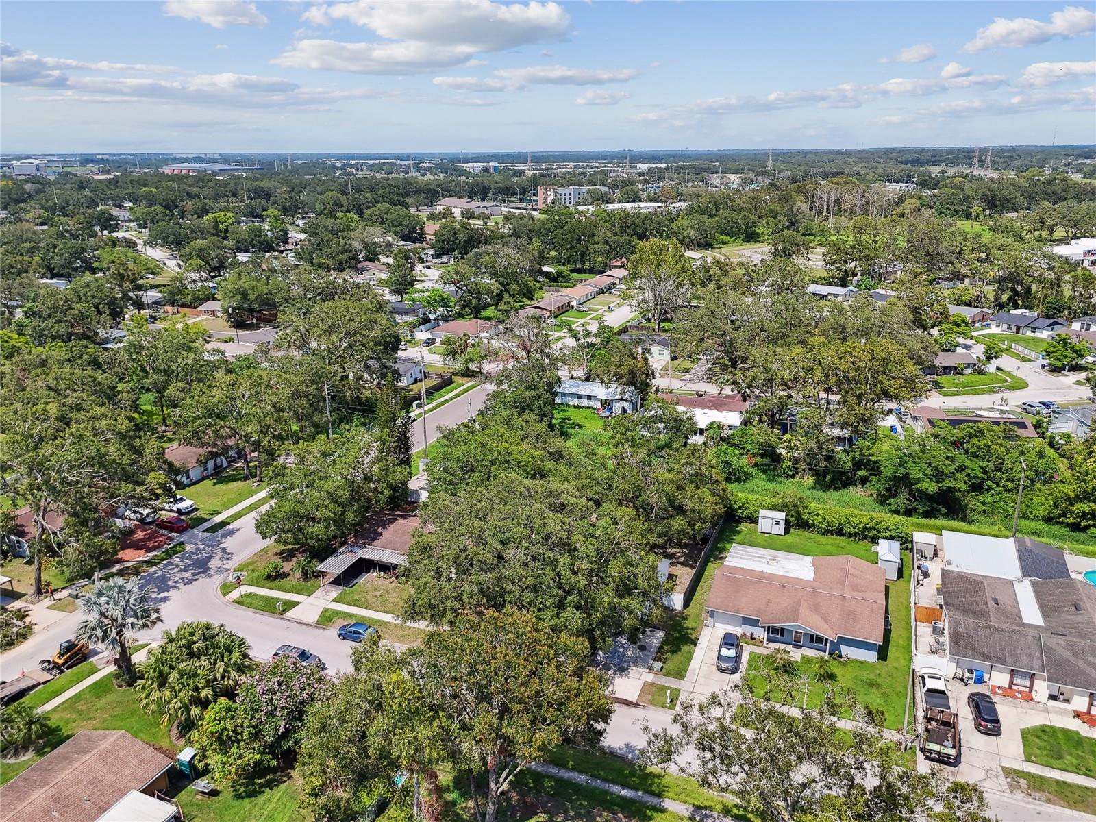 3679 SUGARCREEK DR, TAMPA, FL, 33619