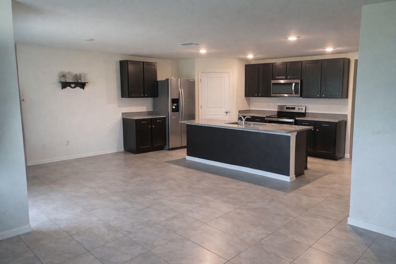 4676 SIGCOM PL, WILDWOOD, FL, 34785