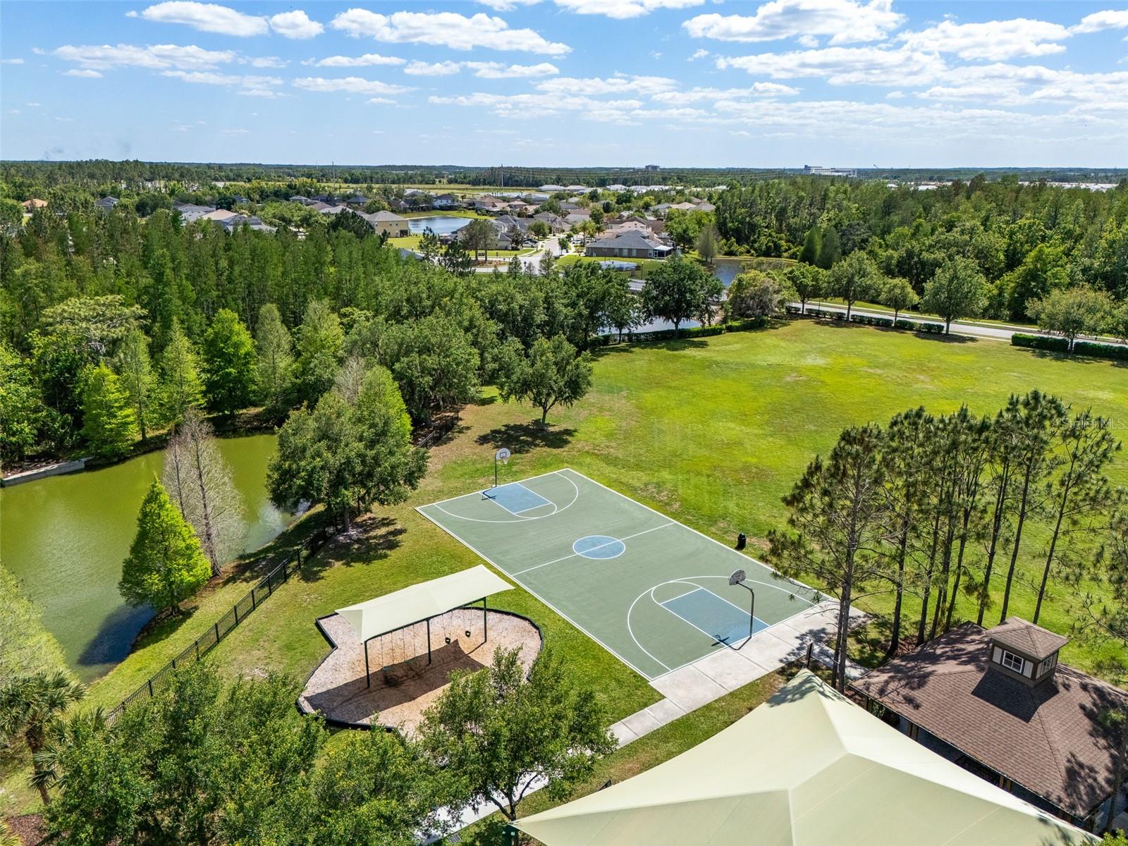 4501 ROLLING GREEN DR, WESLEY CHAPEL, FL, 33543