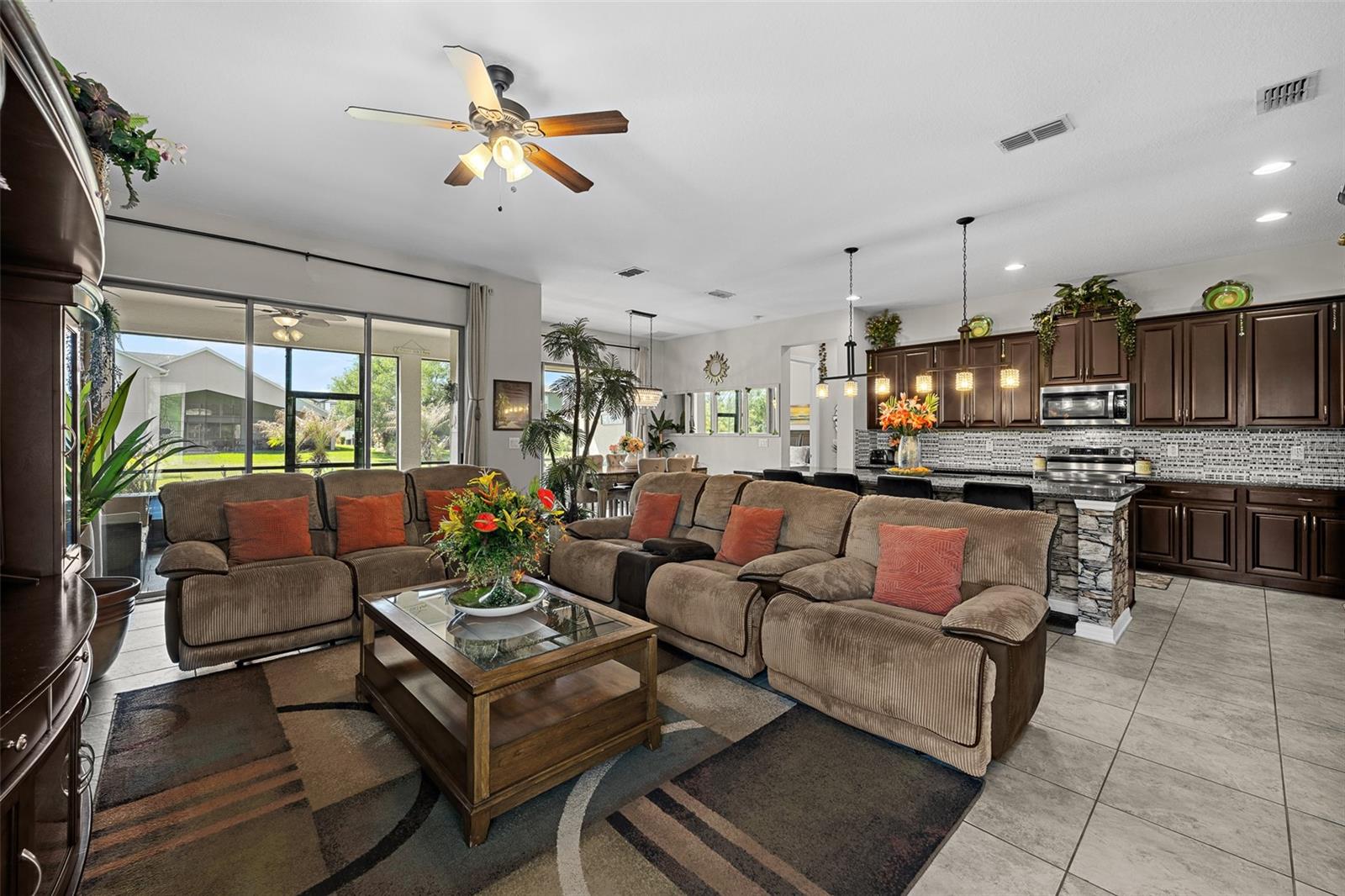 4501 ROLLING GREEN DR, WESLEY CHAPEL, FL, 33543