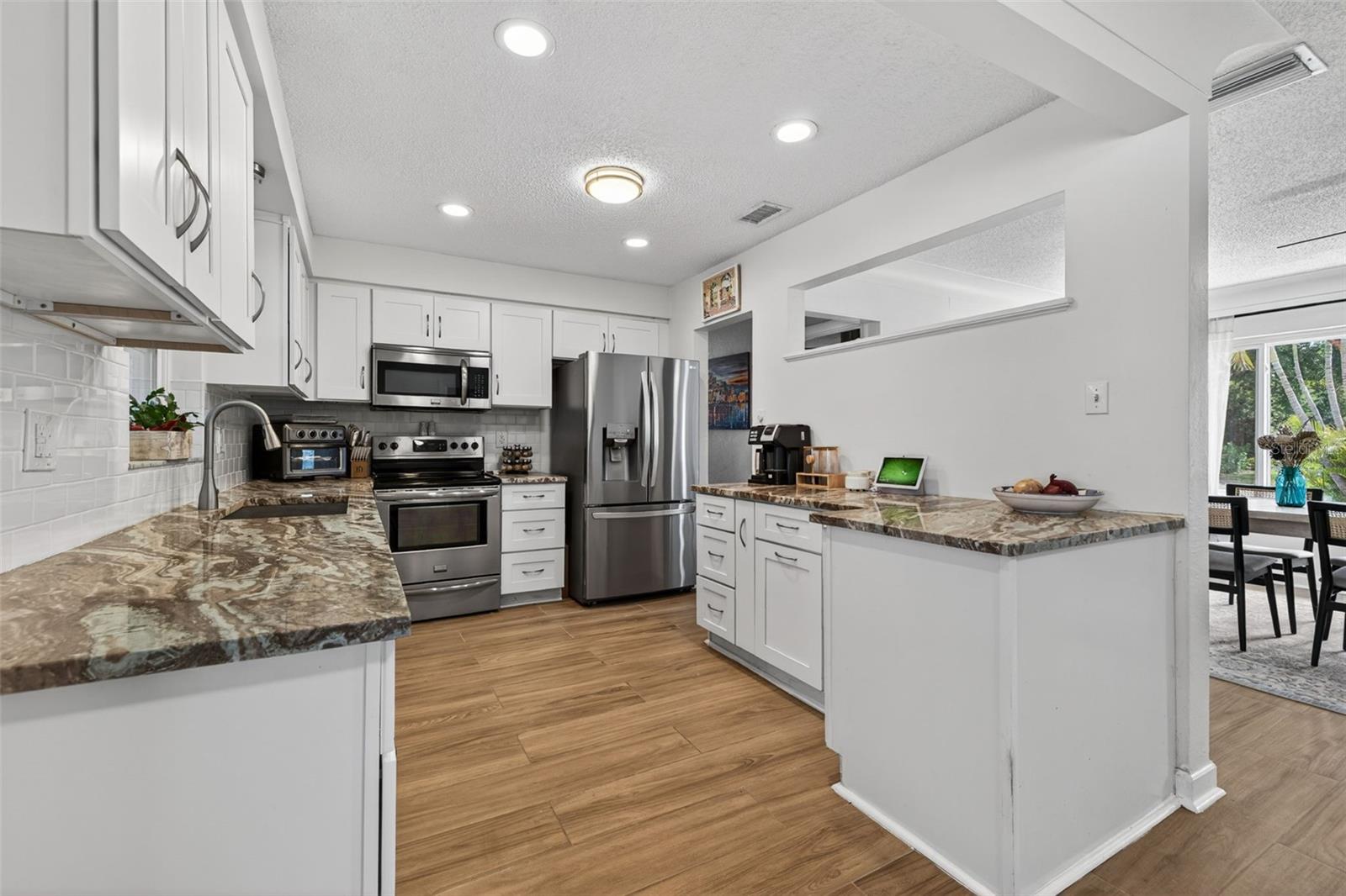 8220 QUAIL RD, SEMINOLE, FL, 33777