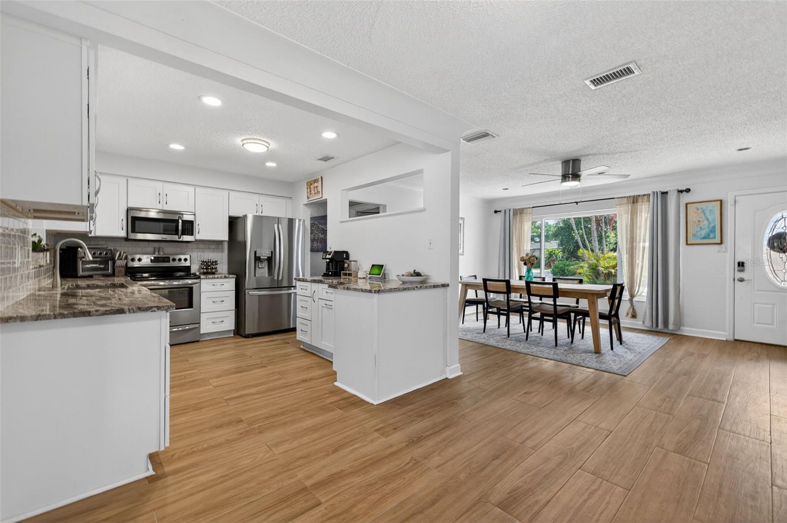 8220 QUAIL RD, SEMINOLE, FL, 33777
