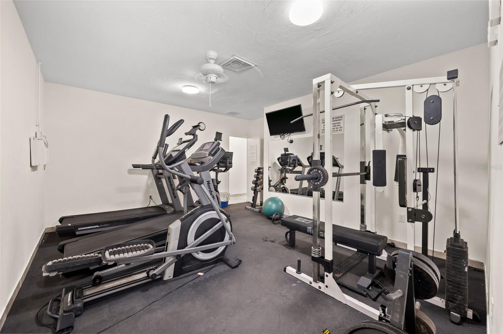 2763 WOODGATE LN #301, SARASOTA, FL, 34231