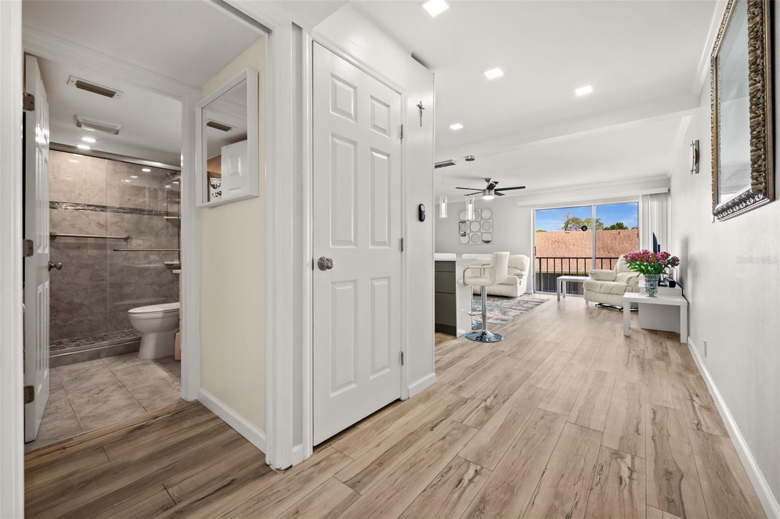 2763 WOODGATE LN #301, SARASOTA, FL, 34231