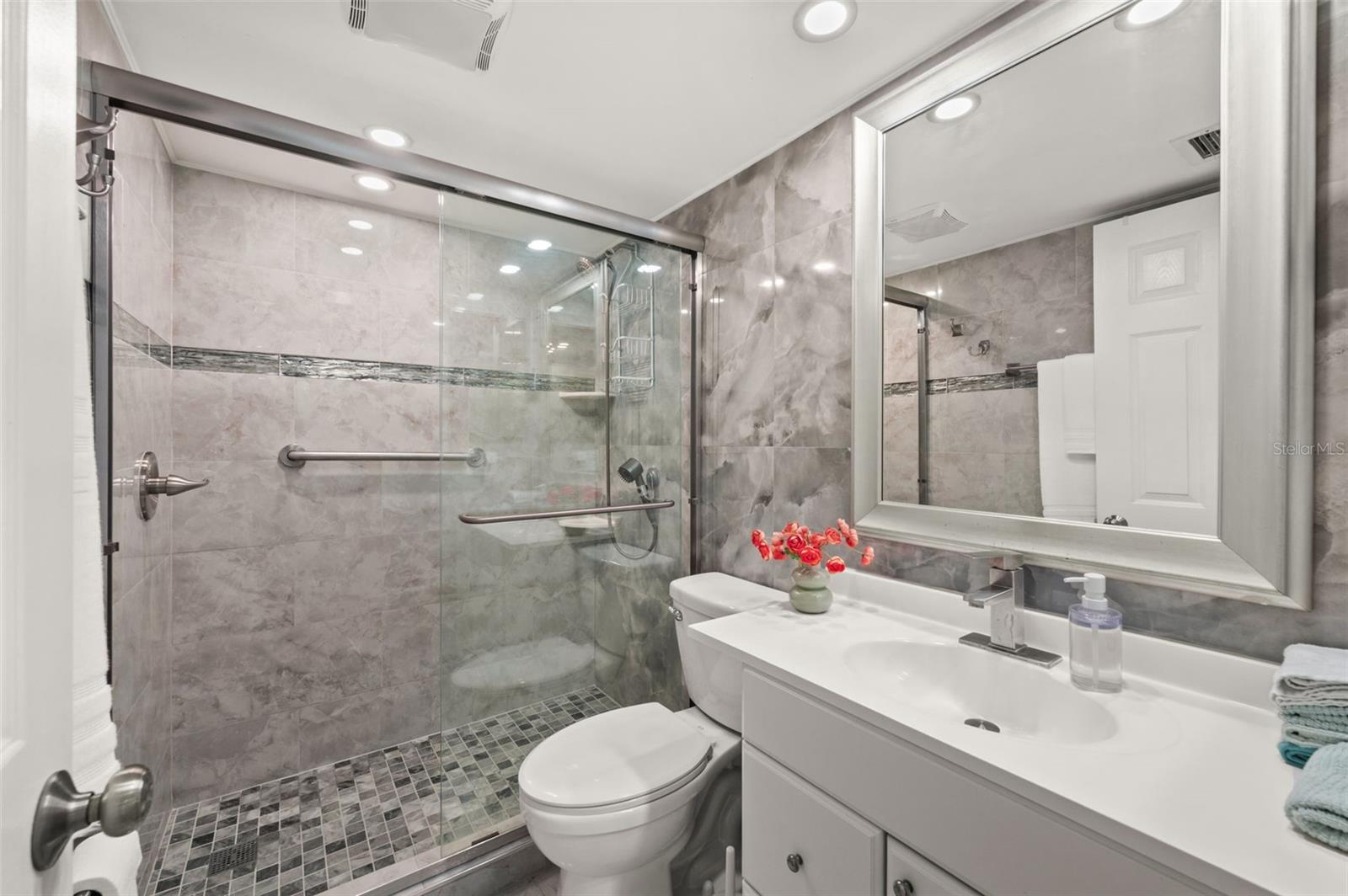 2763 WOODGATE LN #301, SARASOTA, FL, 34231