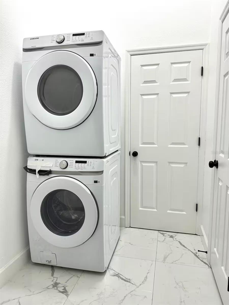 1058 SOARING EAGLE LN, KISSIMMEE, FL, 34746