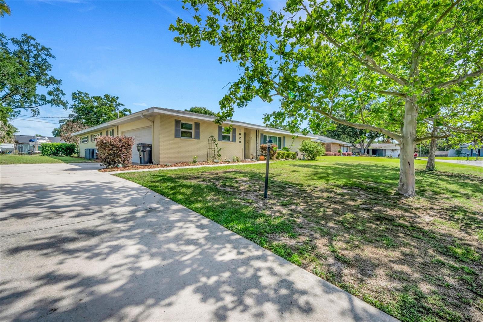 1620 ROSE DR, LAKELAND, FL, 33813