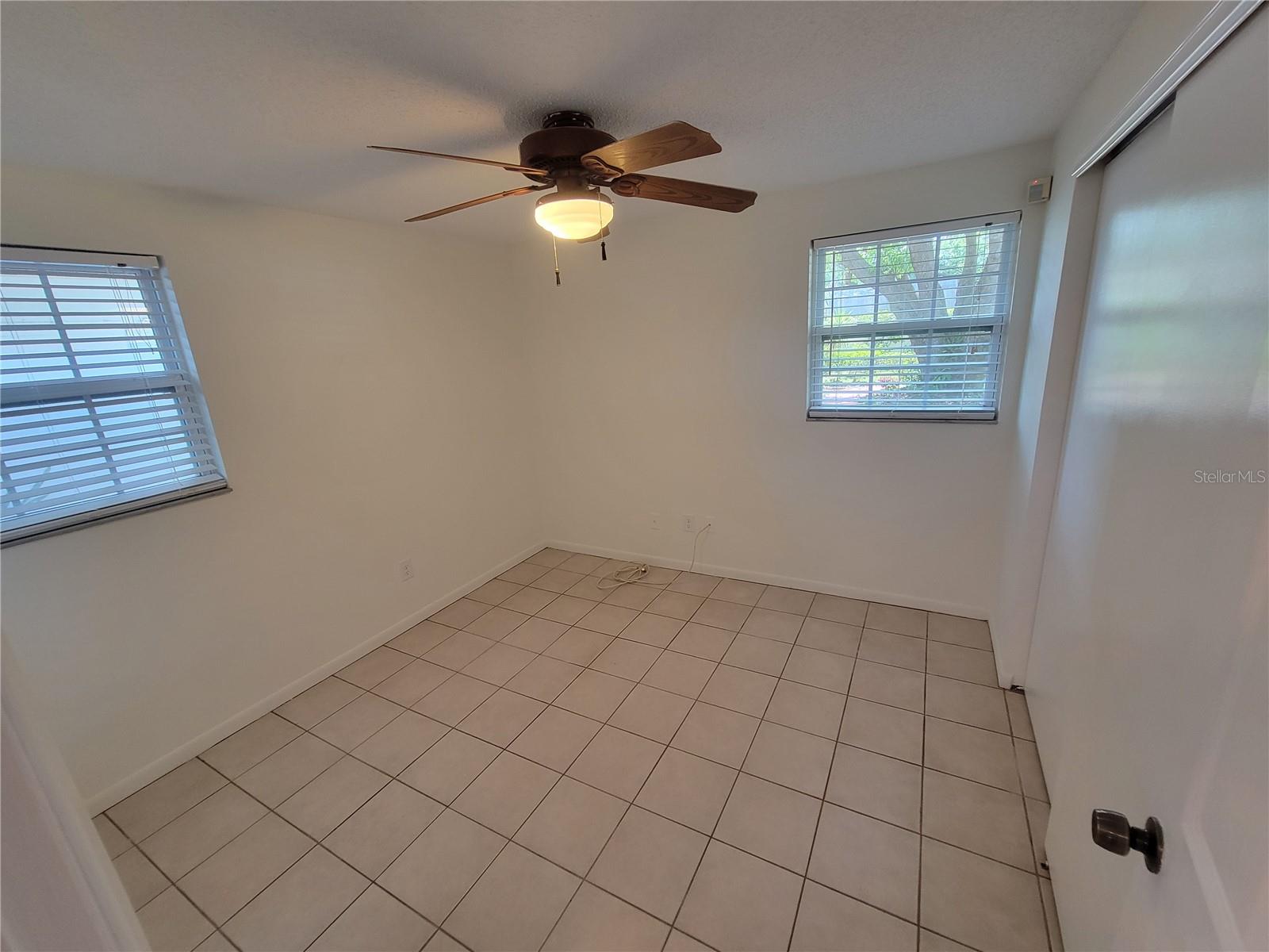 501 LAKE PALMS DR, LARGO, FL, 33771