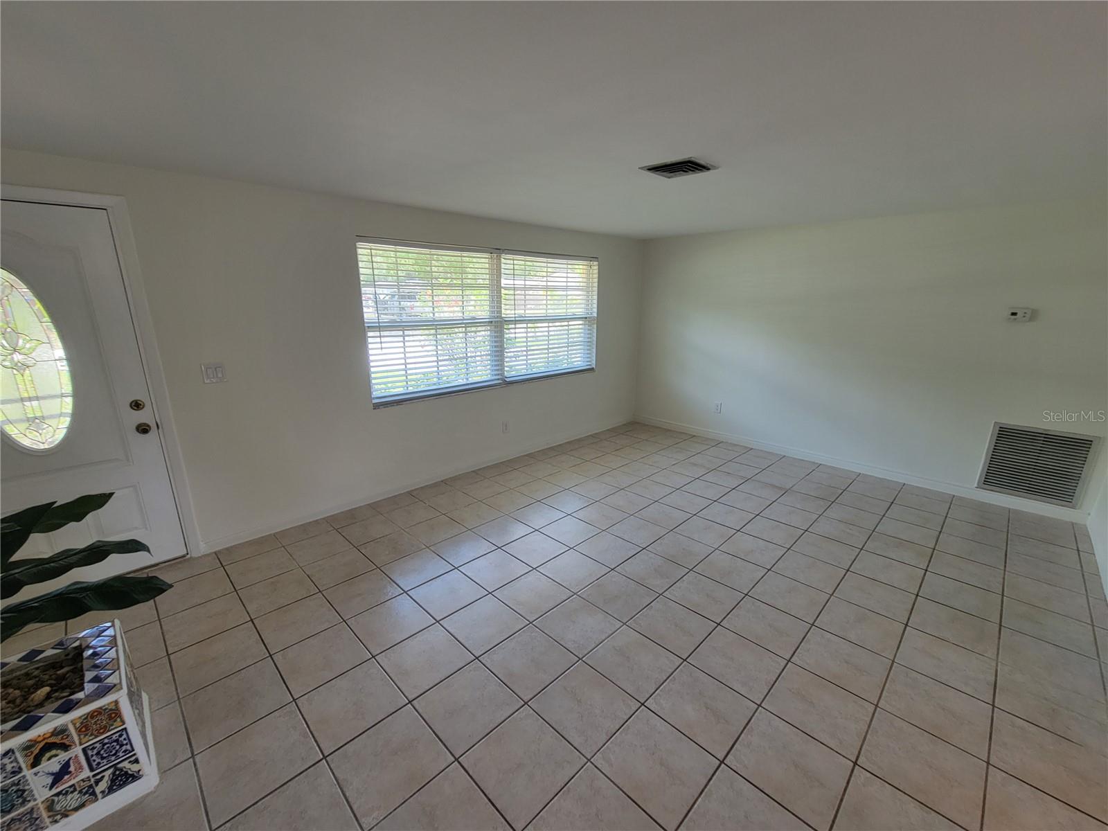 501 LAKE PALMS DR, LARGO, FL, 33771