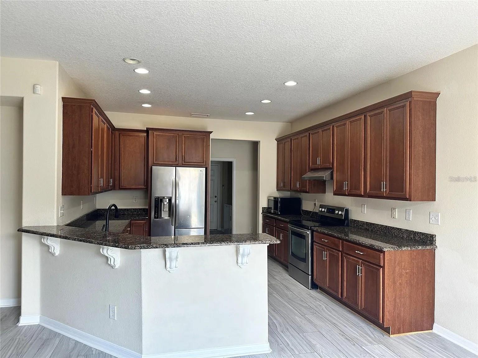 7232 SEEDPOD LOOP, WESLEY CHAPEL, FL, 33545