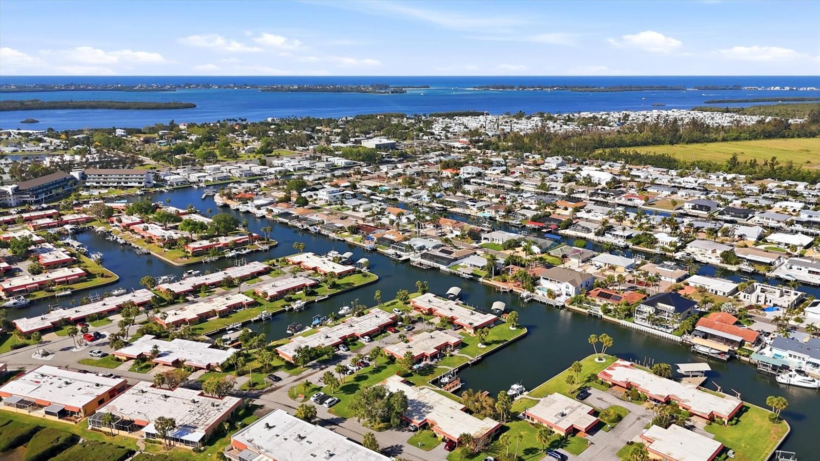 9528 ANTIQUA CV #9528, BRADENTON, FL, 34210