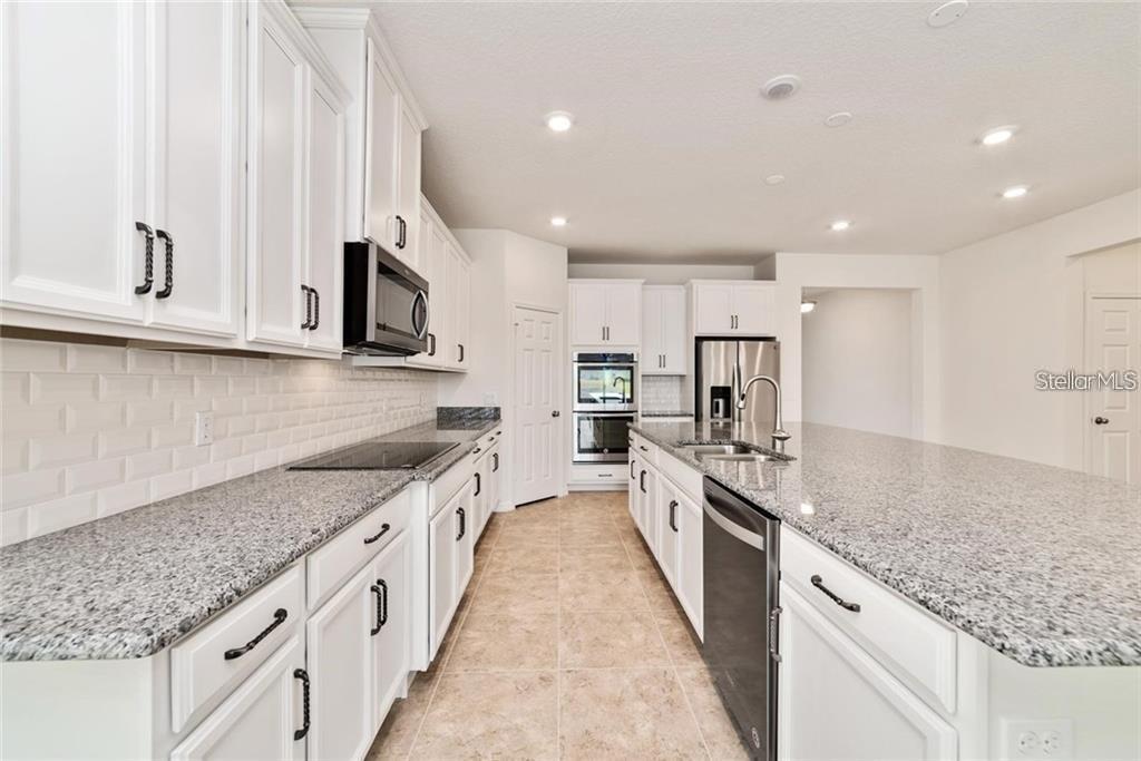 4057 PRAIRIE RESERVE BLVD, ORLANDO, FL, 32824