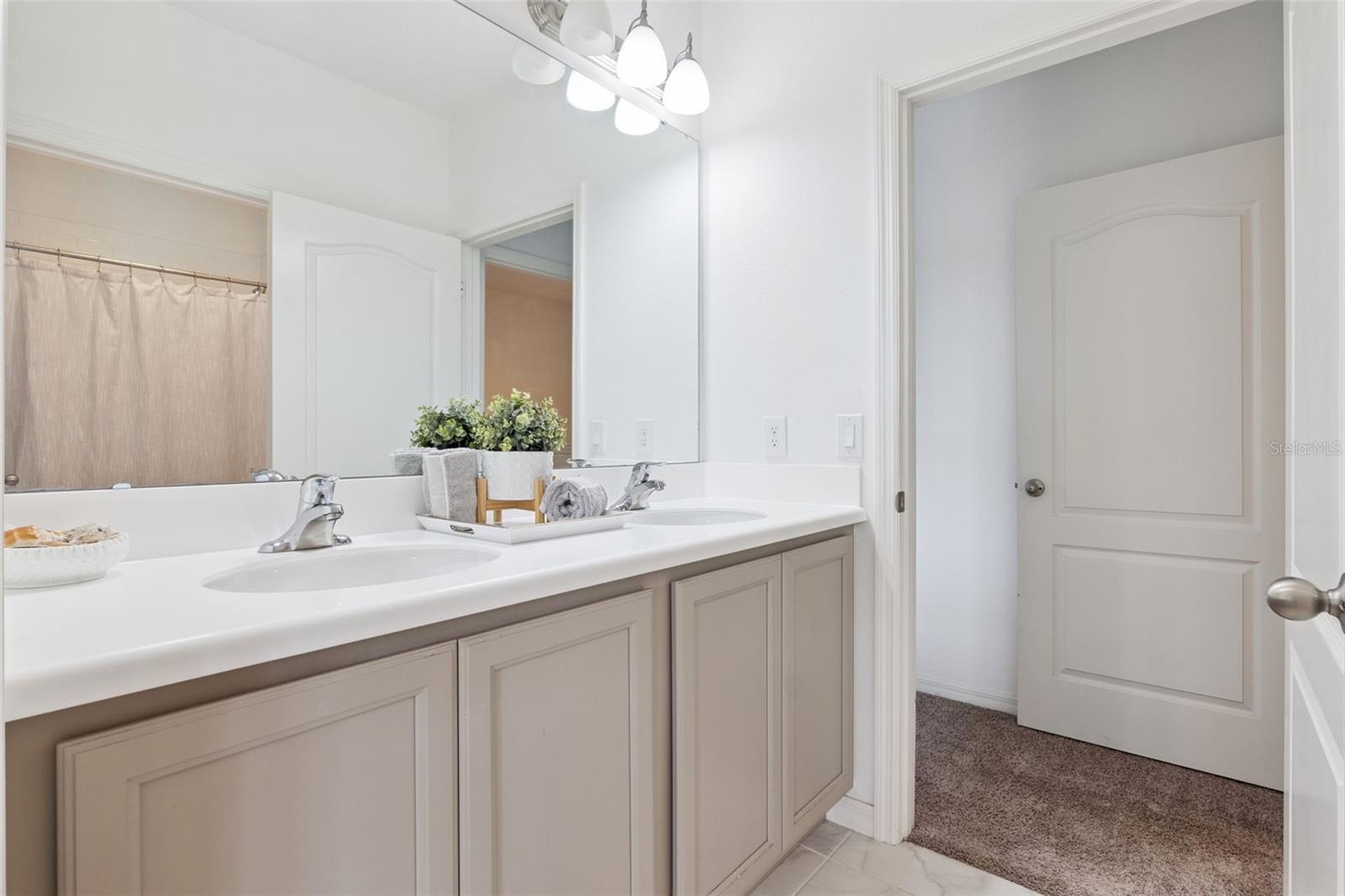2583 CIRCOLO LN, APOPKA, FL, 32712