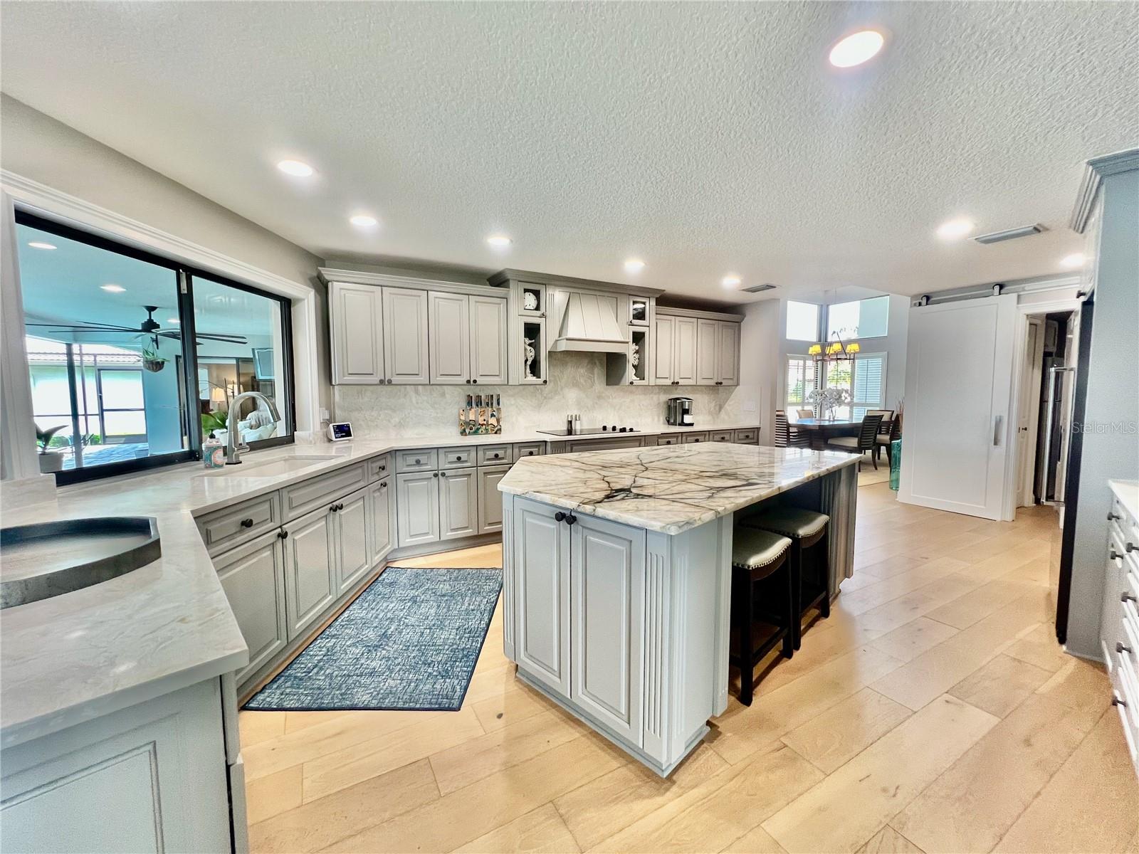 Completely renovated Kitchen