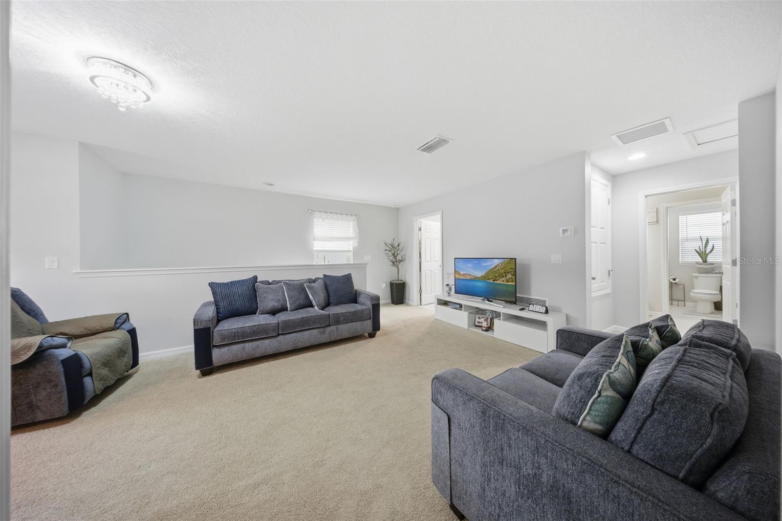 1669 SWAN SWIM DR, DAVENPORT, FL, 33837