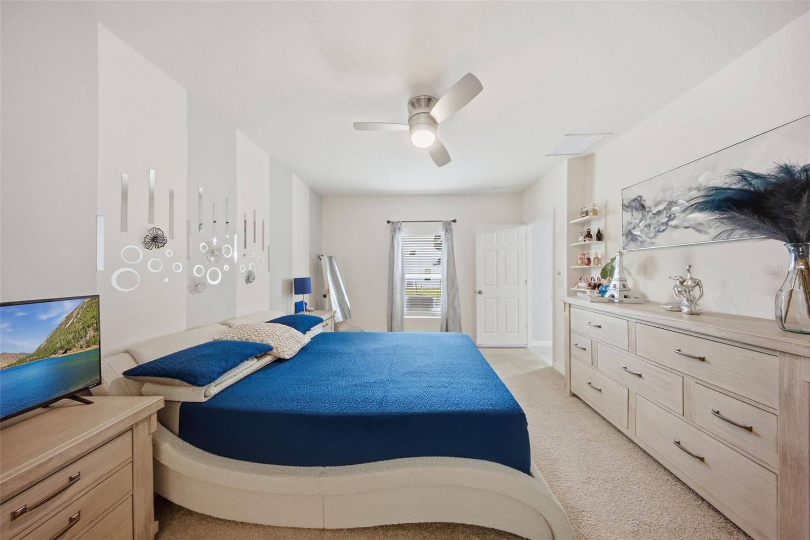 1669 SWAN SWIM DR, DAVENPORT, FL, 33837