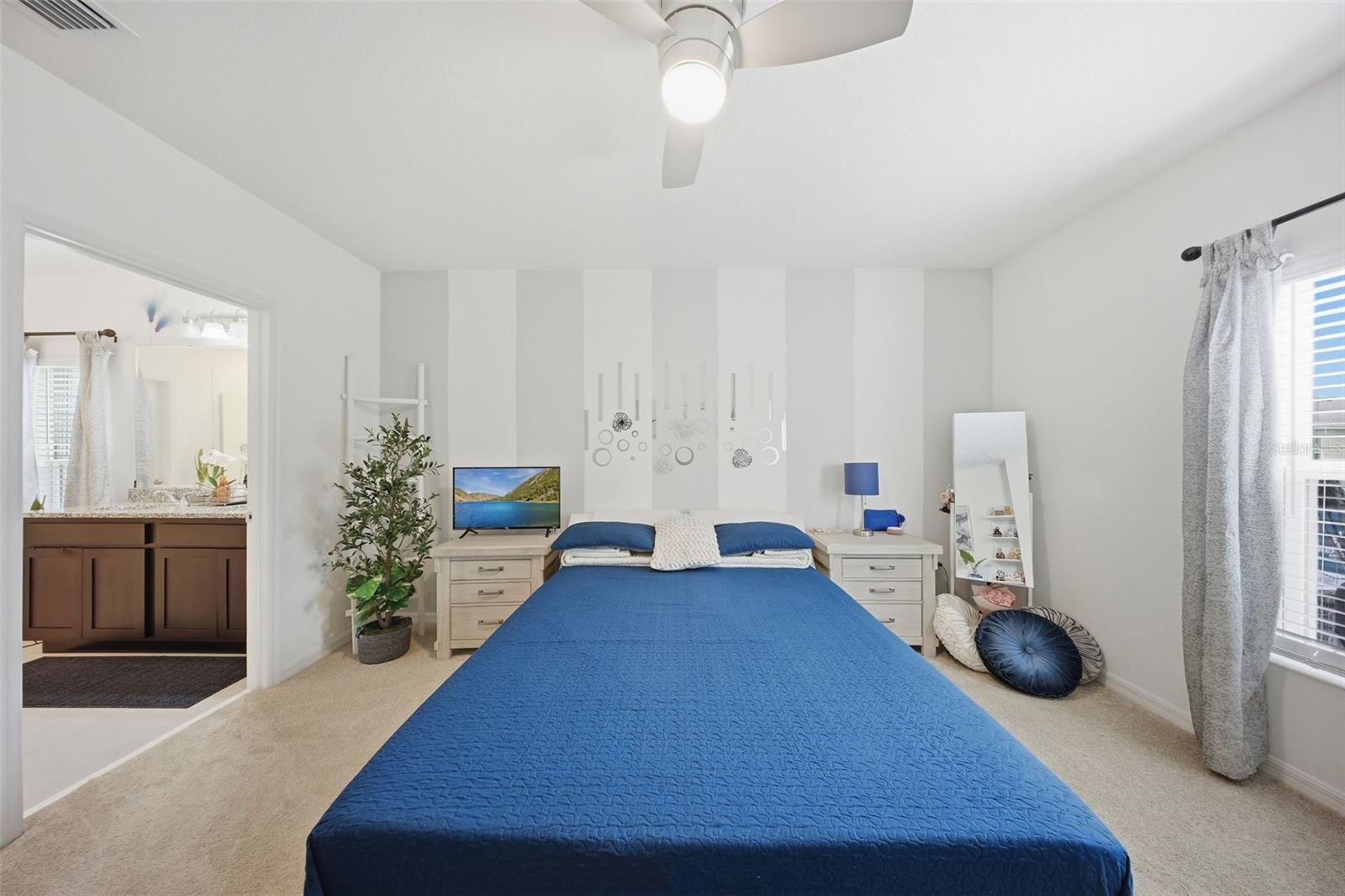 1669 SWAN SWIM DR, DAVENPORT, FL, 33837