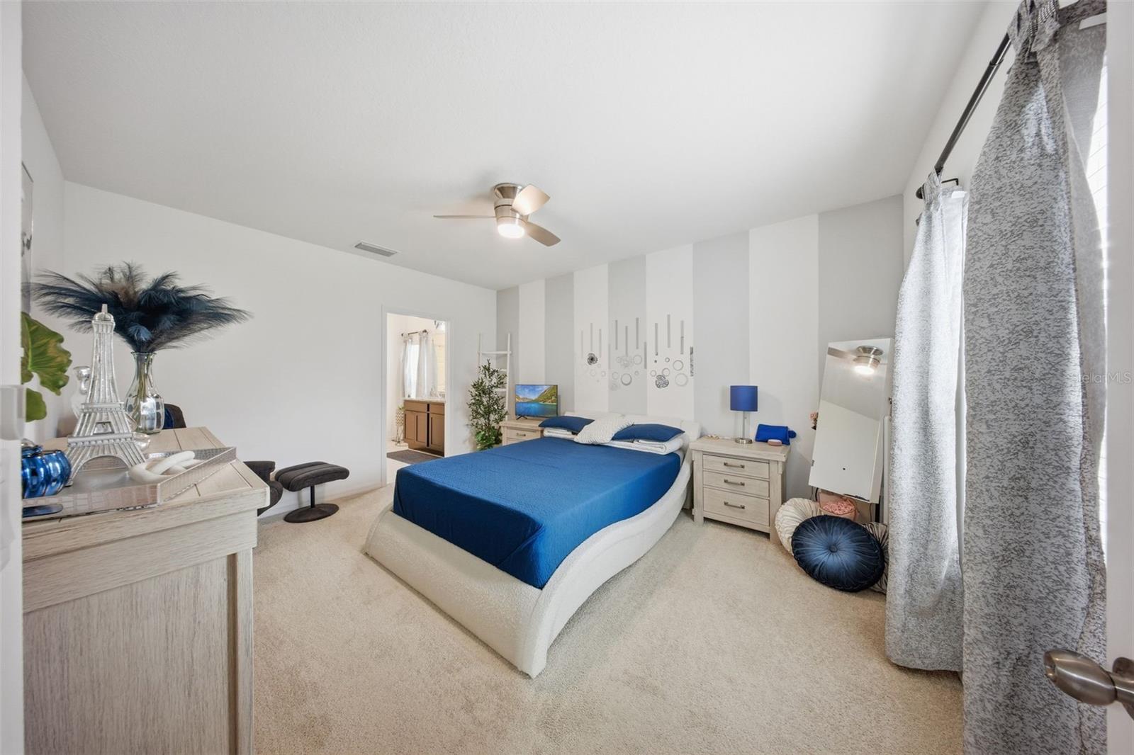 1669 SWAN SWIM DR, DAVENPORT, FL, 33837